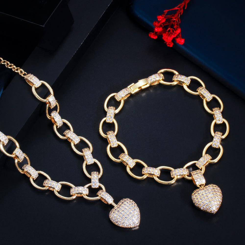 Cadena y Pulsera Incrustadas con Circonita