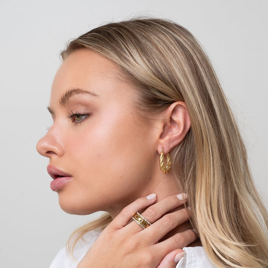 Pendientes de Aro Torcidos Chapados en Oro de 18K